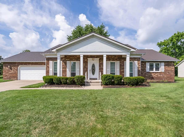 1101 Countryside Dr, Washington Court House, OH 43160