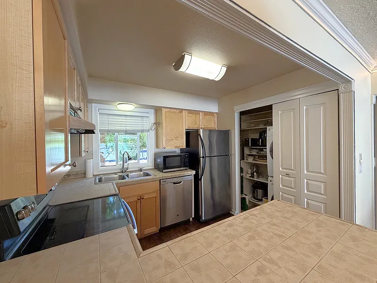 1918 NW 143rd Ave #35 — Photo 7