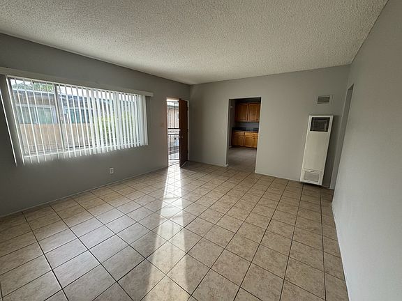Large and bright living room
