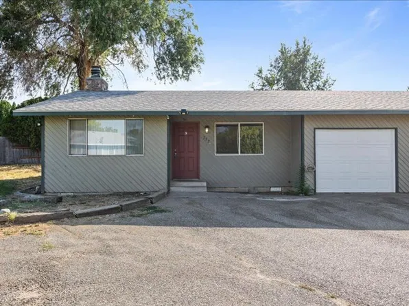 722 S Morain St APT C, Kennewick, WA 99336