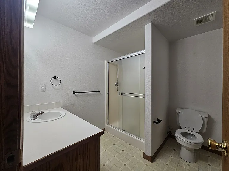 2517 49th Ave #2 — Photo 10
