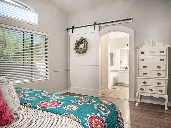 5th image of 3501 W Lenihan Ln