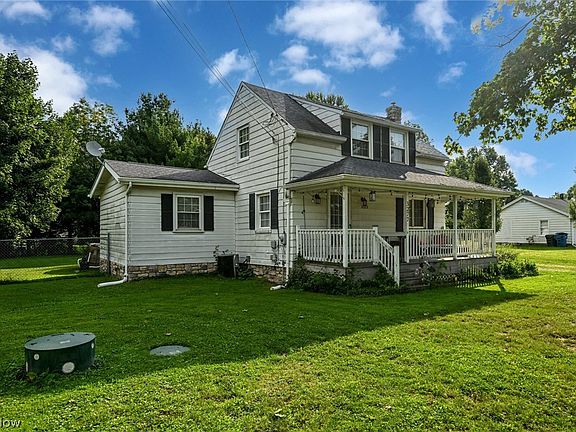 2nd image of 3277 Mayfair Rd