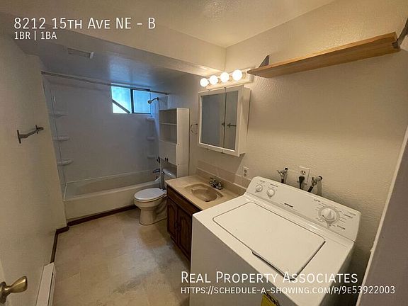 5th image of 8212 15th Ave NE #B