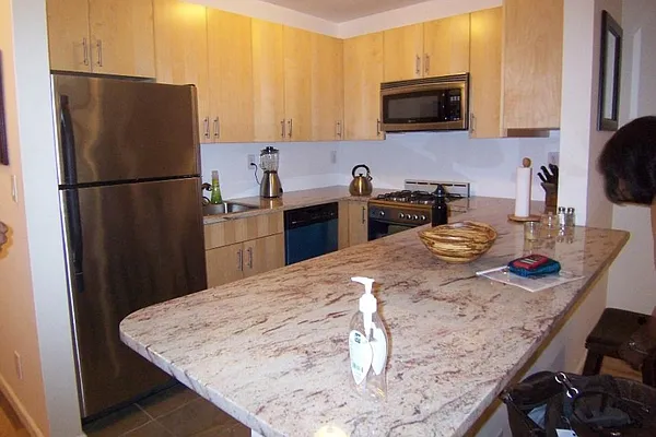 Rented by Corcoran | media 19