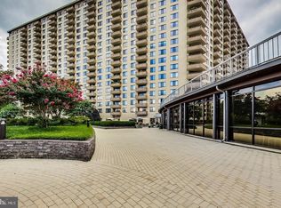 5225 Pooks Hill Rd APT 609S, Bethesda, MD 20814