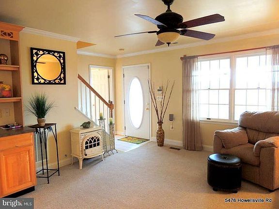 Lots of natural light