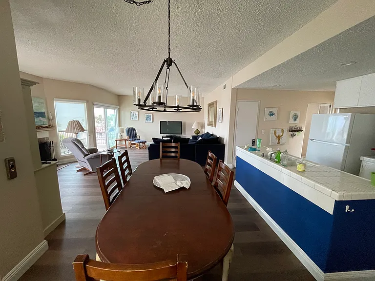 Dining kitchen open floor concept
