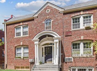 2520 41st St NW, Washington, DC 20007