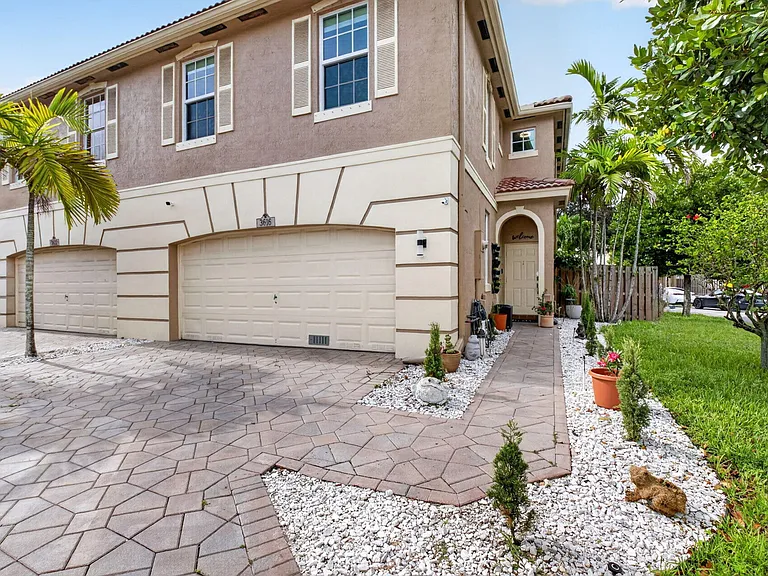 3616 Asperwood Cir — Photo 28