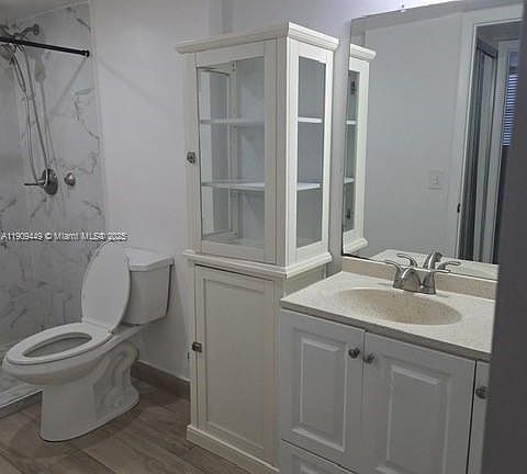 4th image of 3610 SW 114th Ave #4104