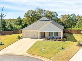 934 Great Bear Rd, Opelika, AL 36804