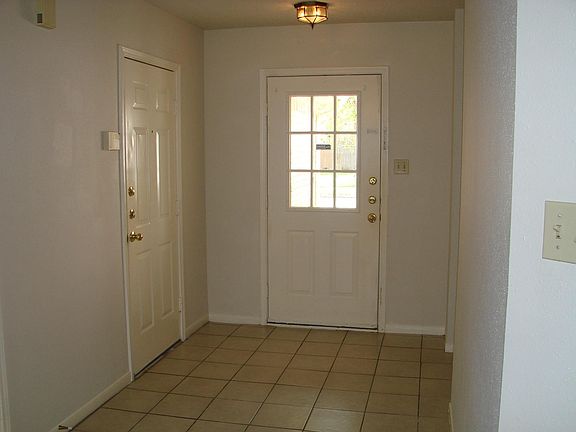 5th image of 17023 Enchanted Cir W