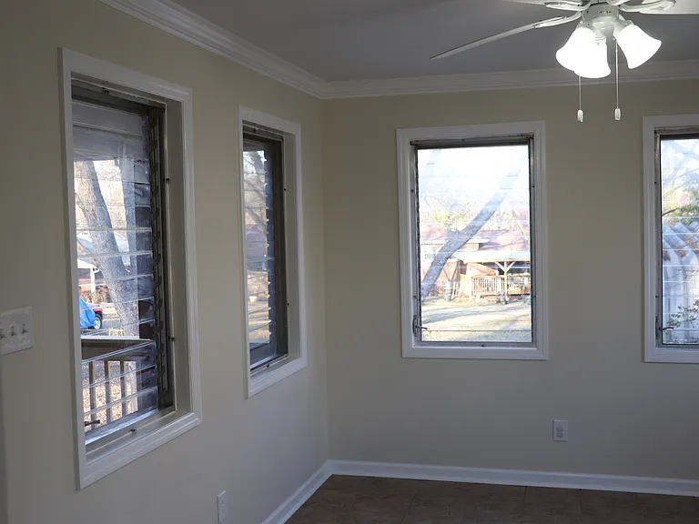 507 Town And Country Dr NW — Photo 11