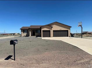 1427 E Kiva Dr, Pueblo West, CO 81007