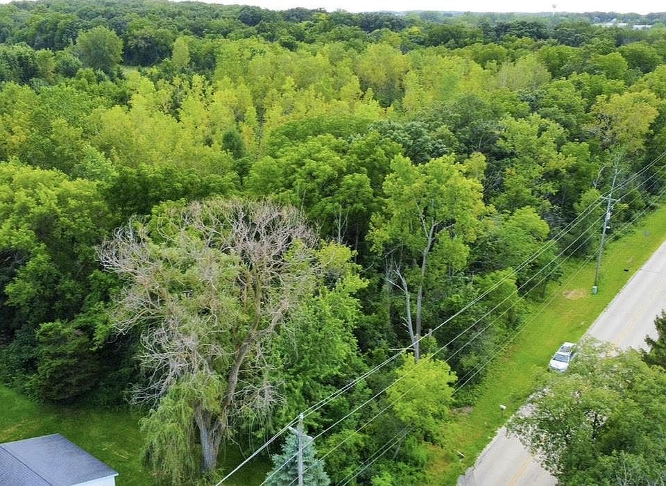 1st image of Lt0 83RD STREET