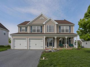 67 Reagan Dr, Ephrata, PA 17522