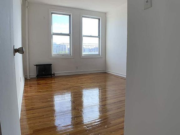 5th image of 3780 64th St APT D57