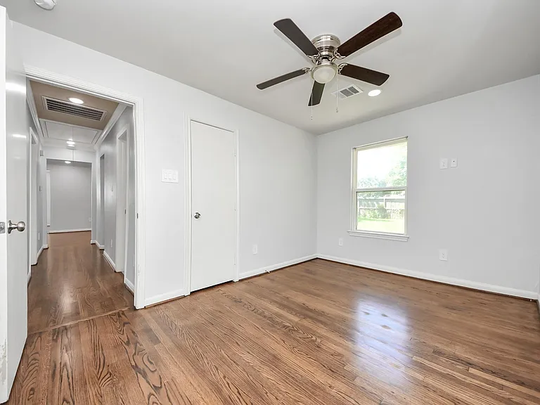 5003 Enyart St — Photo 27