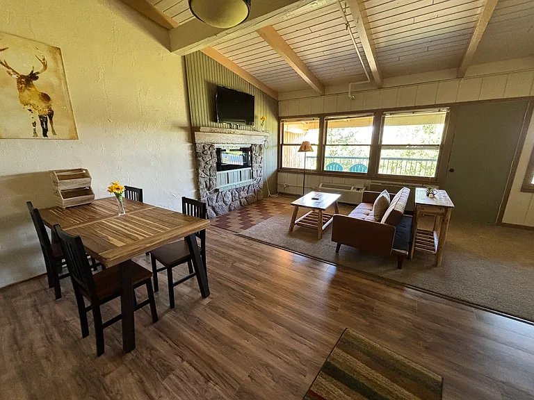400 Quadna Mountain Rd — Photo 5