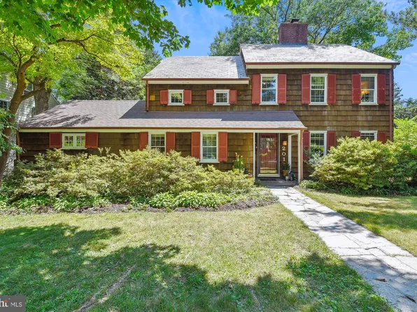 201 Cedarcroft Rd, Baltimore, MD 21212