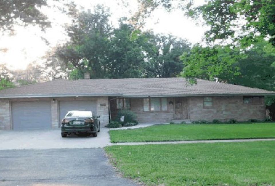 400 7th St, Mazon, IL 60444 Zillow