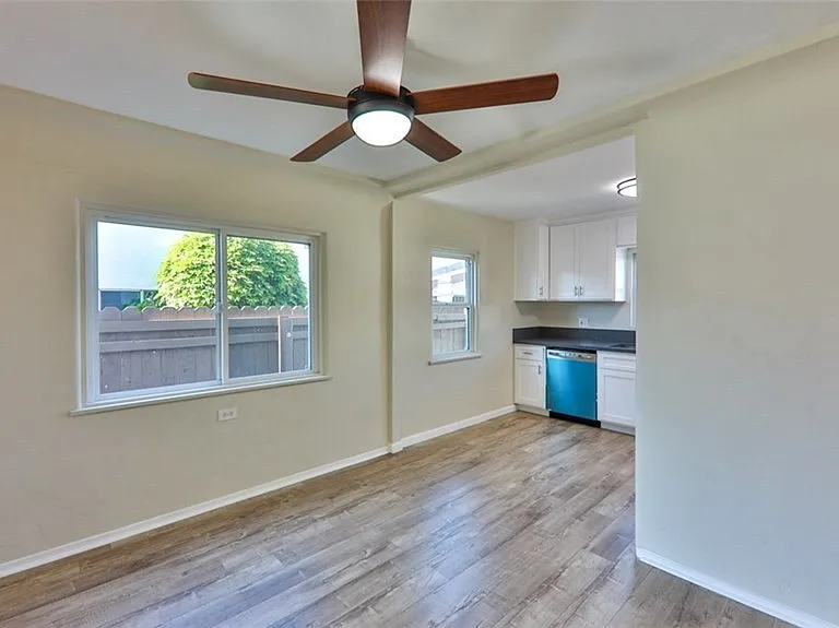5828 Lime Ave #1 — Photo 17