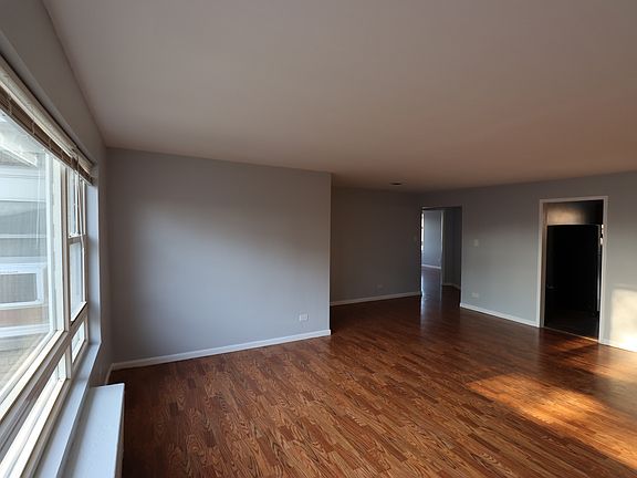 3rd image of 6111 N Seeley Ave #3