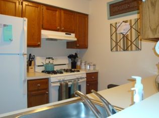 3 Bozarth Ct, Hamilton, NJ 08690