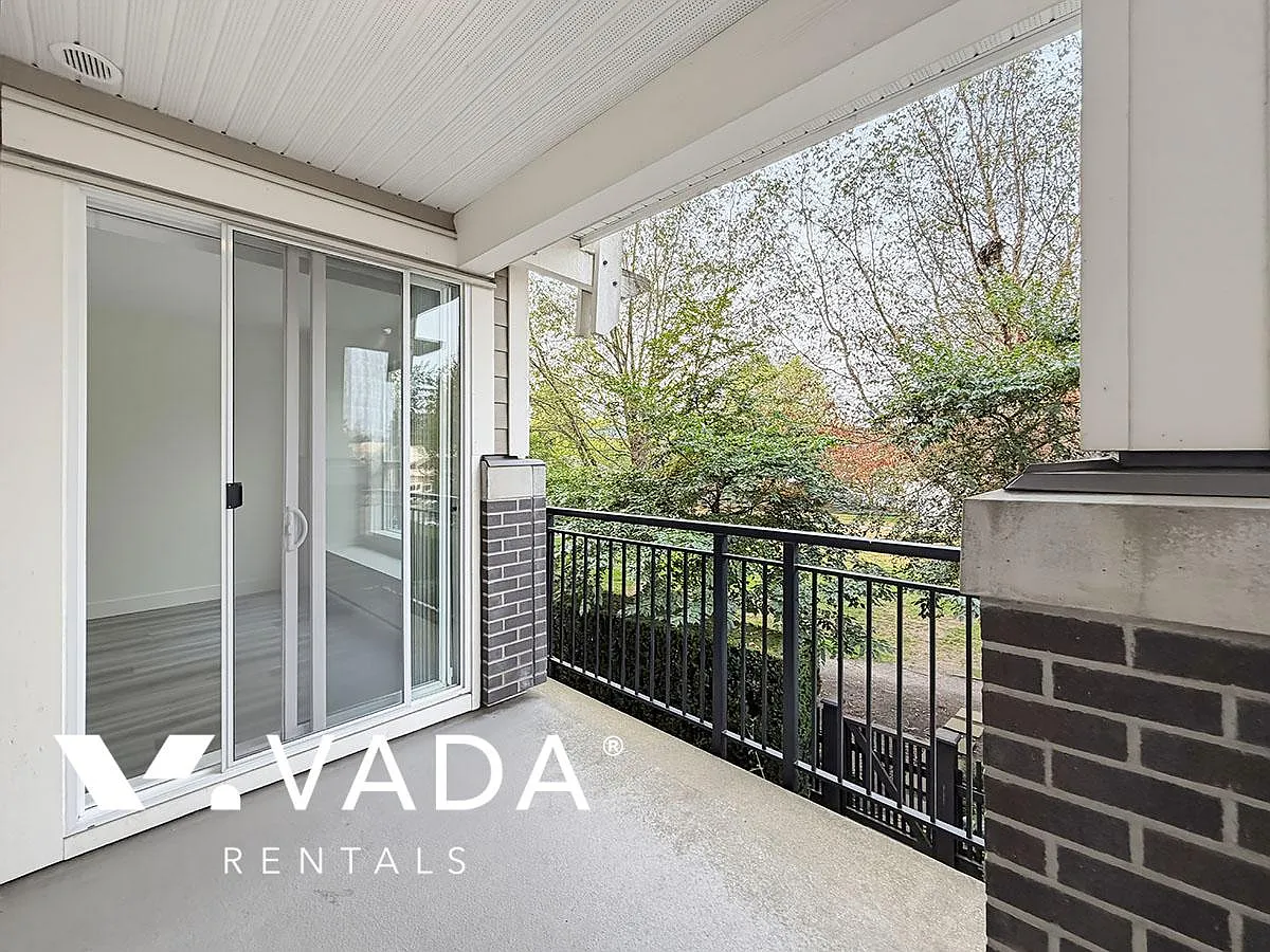 5788 Sidley Street Burnaby — Photo 3