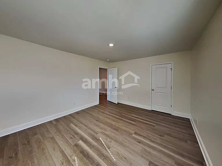 5323 Trust Dr — Photo 21
