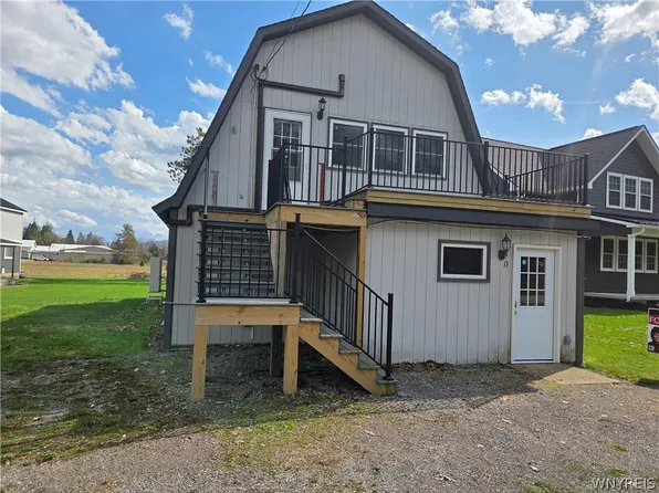 13 Parkside Dr, Ellicottville, NY 14731