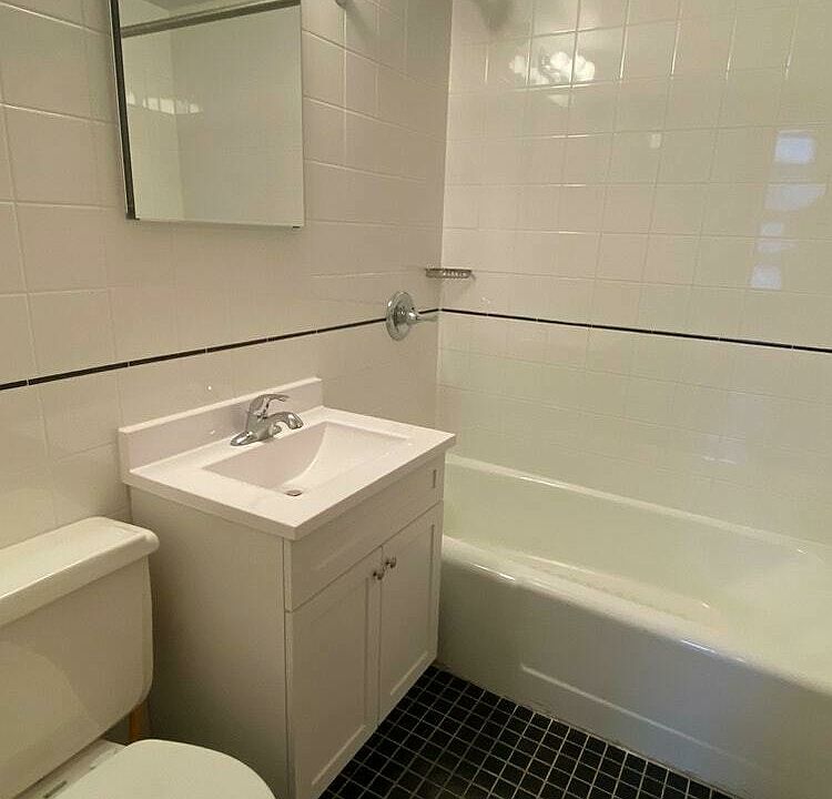 1st image of 117 E 11th St #2BB