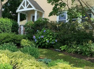 12 Madison Ave, Newtonville, MA 02460