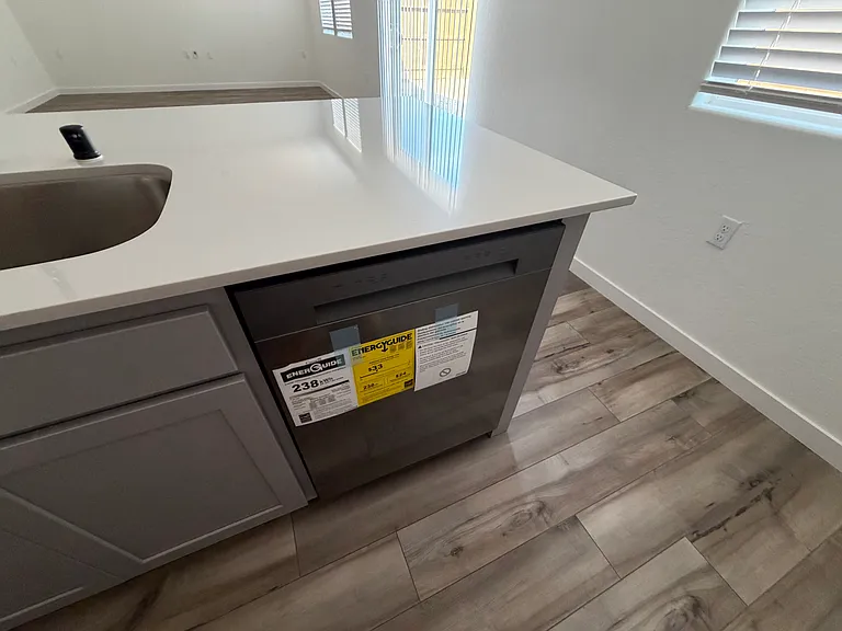 4104 Clary Ct — Photo 11