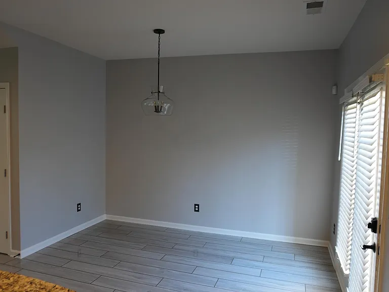 1645 Fleetwood Dr — Photo 10