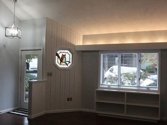 5th image of 147 Aston Pl #0