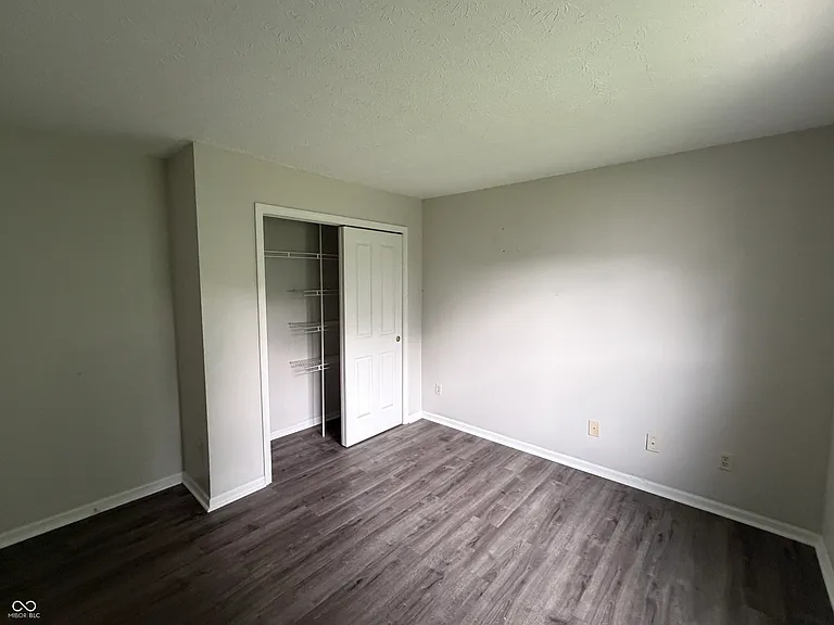411 Garden Grace Dr — Photo 40