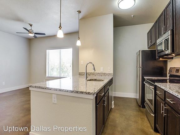4th image of 3221 Elihu St #408