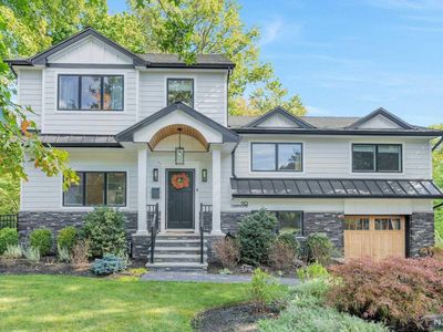 90 Lakewood Ave, Ho Ho Kus, NJ, 07423