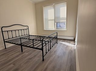 2069 W 12th St #3, Brooklyn, NY 11223