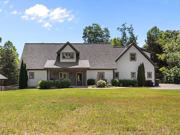 3rd image of 8006 Rose Ridge Pvt Ln