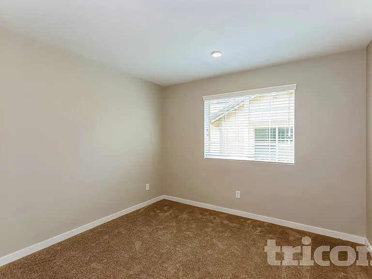 31571 Willowood Way — Photo 4