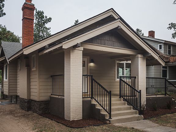 3rd image of 2611 S Grand Blvd
