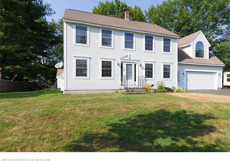 1st image of 15 Hawthorne Ln