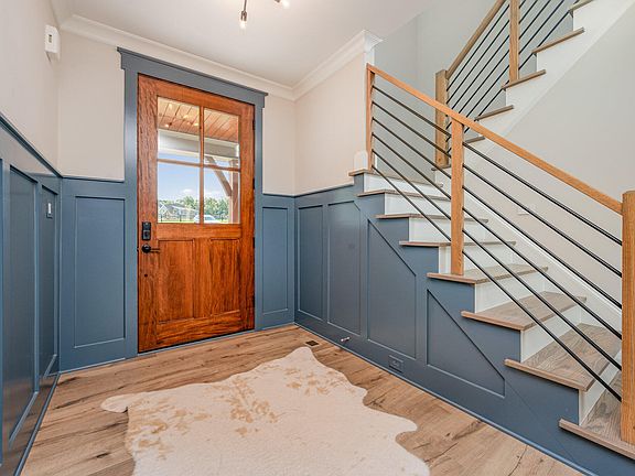 4th image of 33 Tivoli Ct