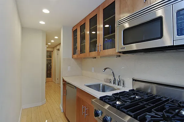 Sold by Corcoran | media 2