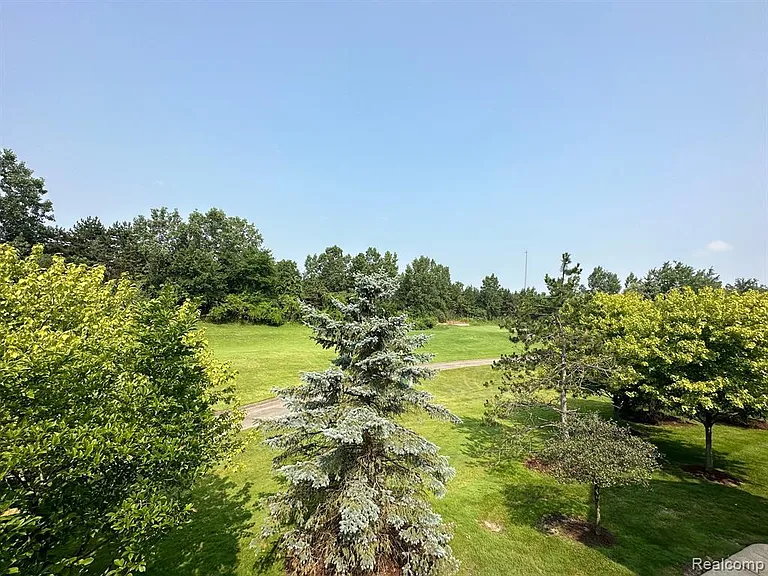 2156 Pinecroft Dr — Photo 23