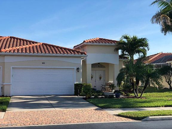 3rd image of 8661 Villanova Dr #702