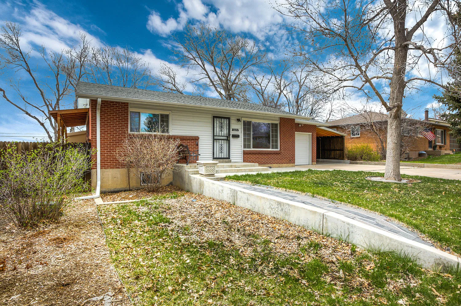 3225 S Newton St-Jaco - - — Photo 2
